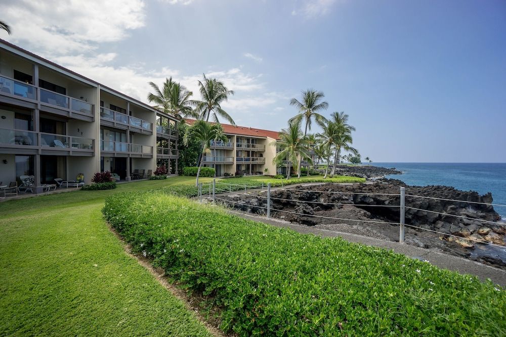 undefined Surf & Racquet Club 4302 3 Bedroom Condo by RedAwning