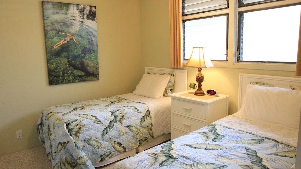 undefined Kona Bali Kai 223 - Oceanfront 2 Bedroom Condo by RedAwning 5