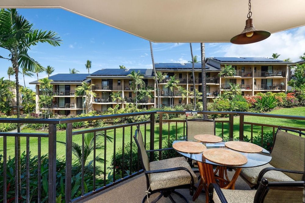 undefined Kona Makai 3-203 4