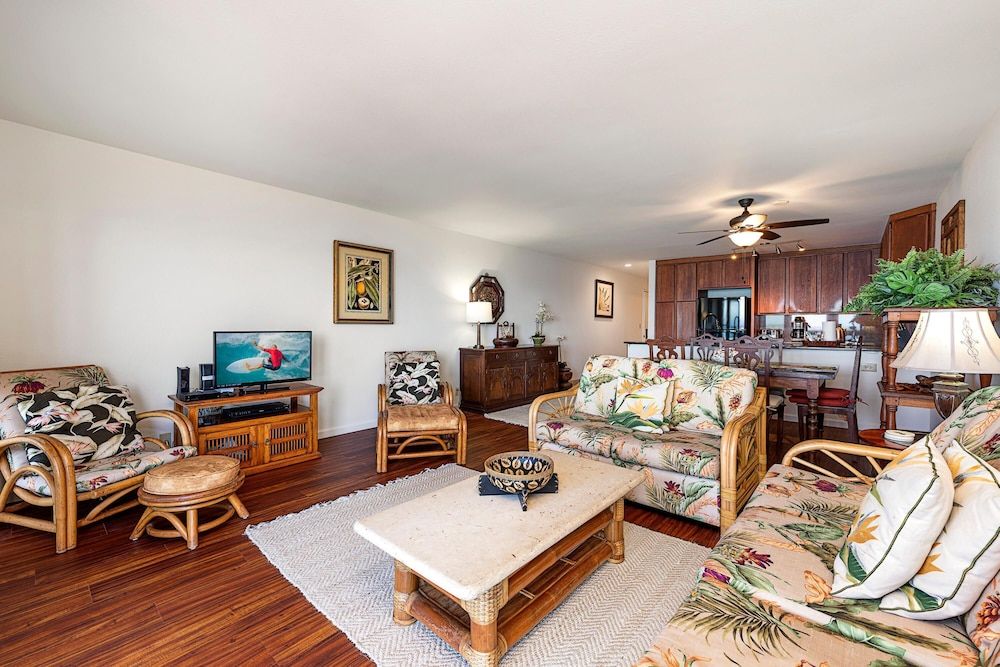 Sea Village 4-205 Condo, 1 Queen Bed with Sofa bed (Sea Village 4-205) 5