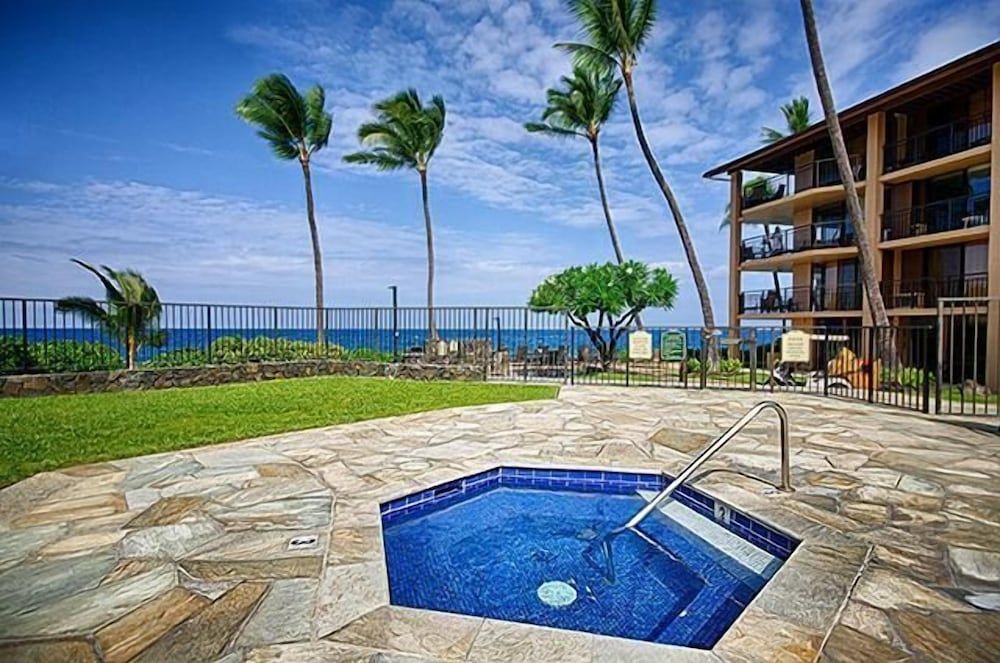 undefined Kona Makai 2-102 10