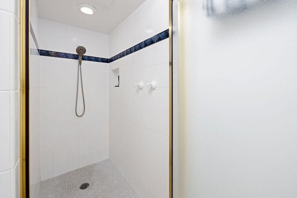 Casa De Emdeko 211 Condo, Multiple Beds (Casa De Emdeko 211) 27