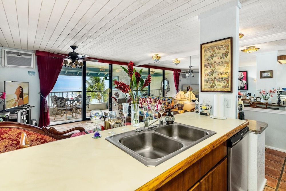 undefined Kona Reef D32 3