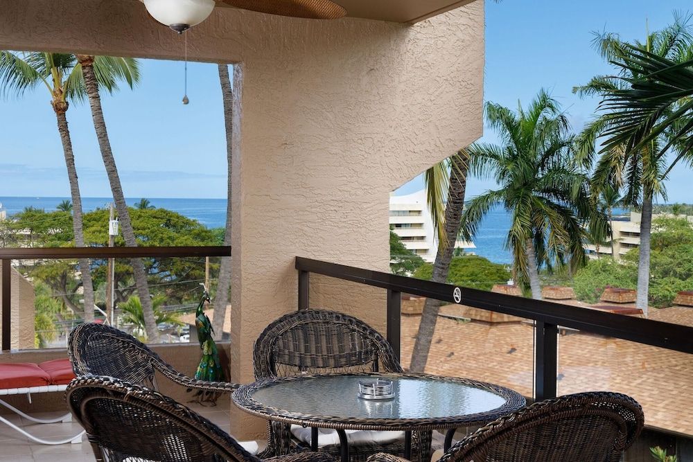 Kona Pacific B409 Condo, 1 Queen Bed with Sofa bed (Kona Pacific B409) 17