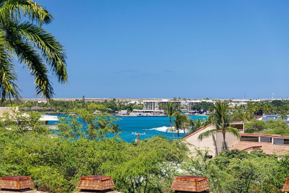 Kona Pacific B409 Condo, 1 Queen Bed with Sofa bed (Kona Pacific B409) 20