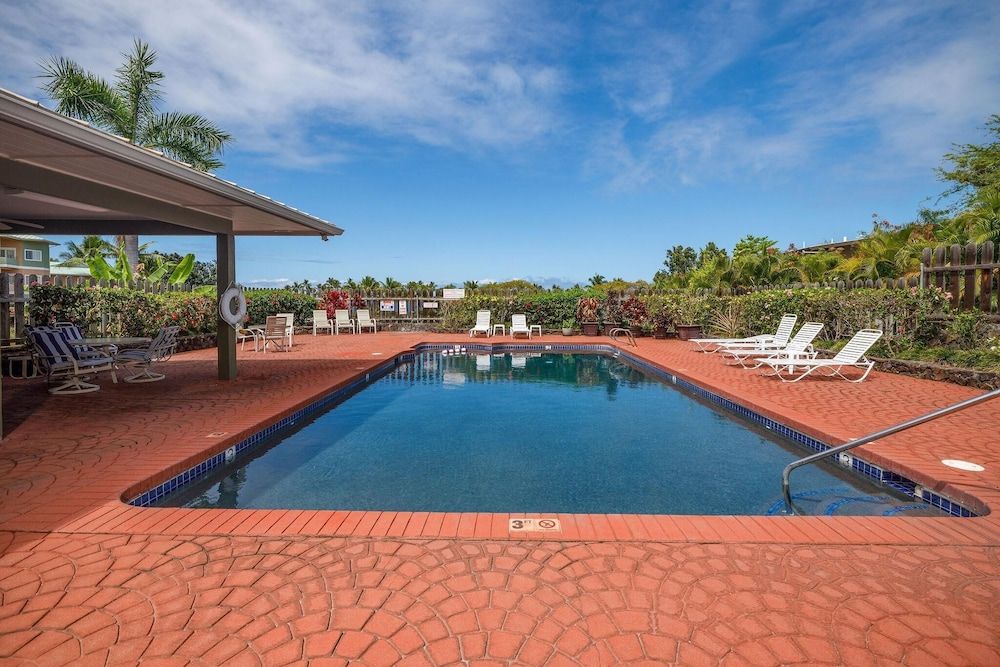 undefined Kahaluu Bay Villas 304 10