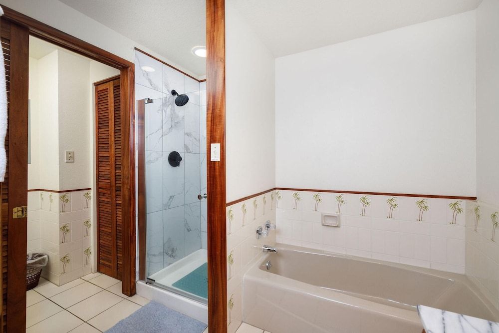 Kahaluu Bay Villas 304 Condo, 1 King Bed with Sofa bed (Kahaluu Bay Villas 304) 10