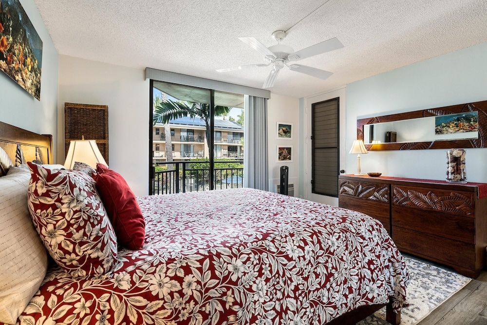 Kona Makai 1-204 Condo, 1 King Bed, Ocean View (Kona Makai 1-204) 2