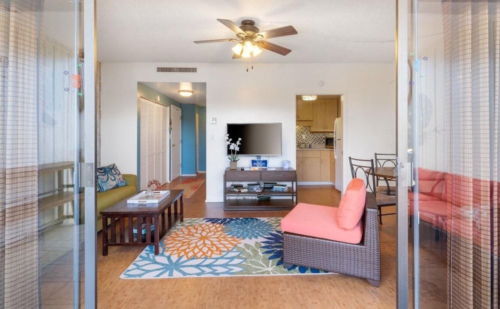 undefined Kona Plaza#217 4