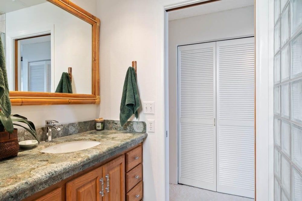 Keauhou Kona Surf & Racquet Club #3-101 "hale Malama Pono" Condo, Multiple Beds, Ocean View (Keauhou Kona Surf & Racquet Club #3-1) 12