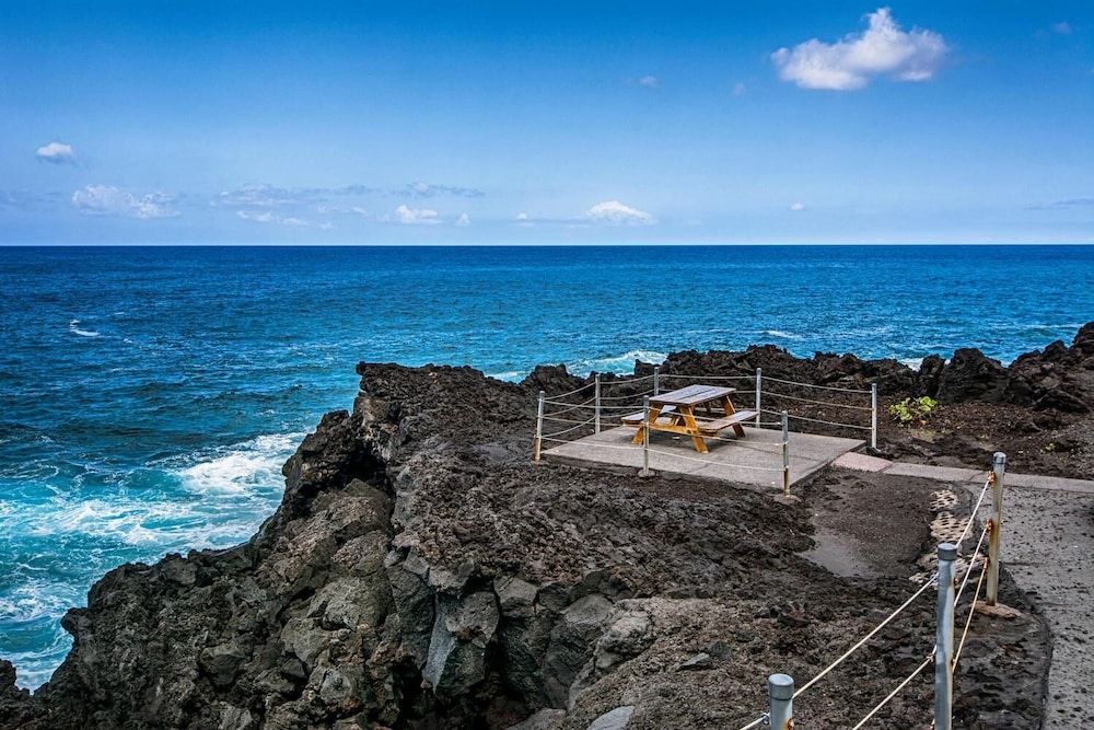 Keauhou Kona Surf & Racquet Club Townhouse #4 Condo, 1 King Bed, Mountain View (Keauhou Kona Surf & Racquet Club Town) 13