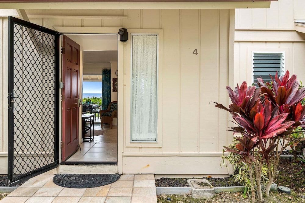 undefined Keauhou Kona Surf & Racquet Club Townhouse #4 4