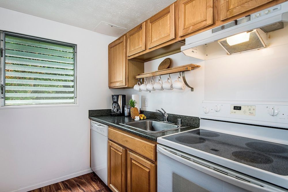 undefined Keauhou Kona Surf & Racquet Club #37 5