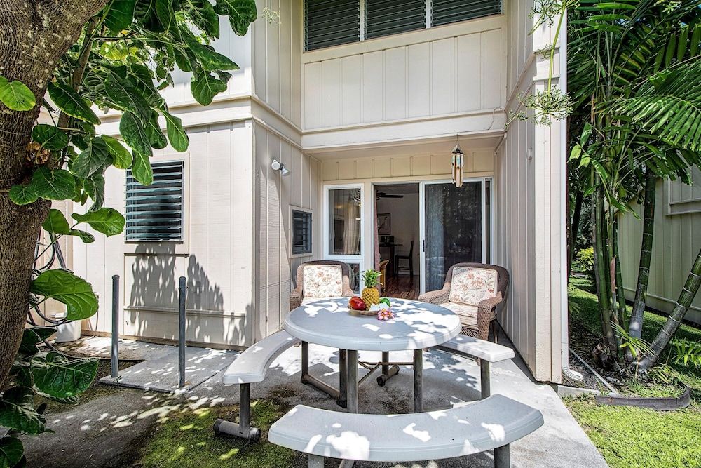 undefined Keauhou Kona Surf & Racquet Club #37 2