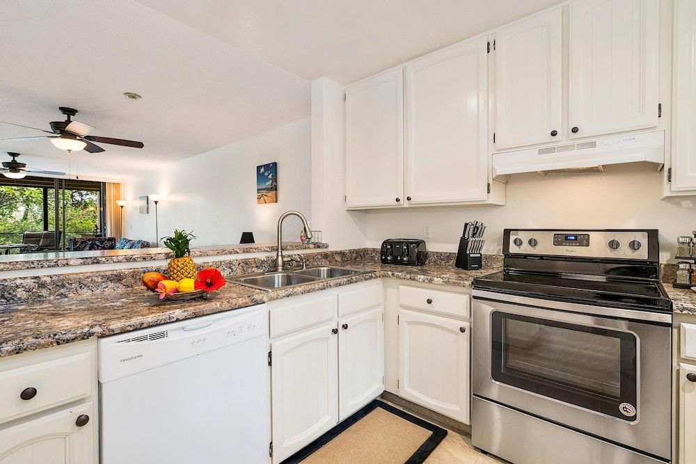 undefined Keauhou Kona Surf & Racquet Club #6-104