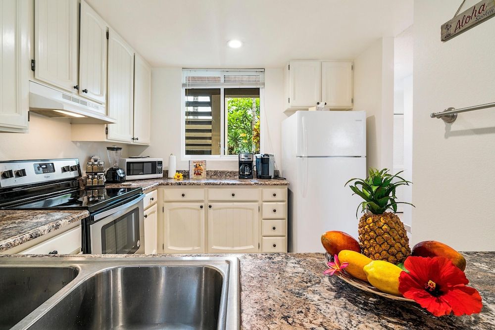 undefined Keauhou Kona Surf & Racquet Club #6-104 9