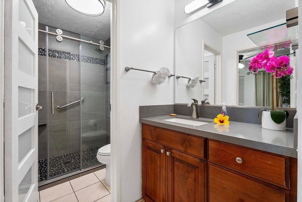 Keauhou Surf & Racquet Townhouse #36 Condo, Multiple Beds, Partial Ocean View (Keauhou Surf & Racquet Townhouse #36) 14