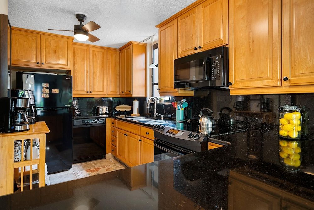 undefined Kona Makai 2-201 9