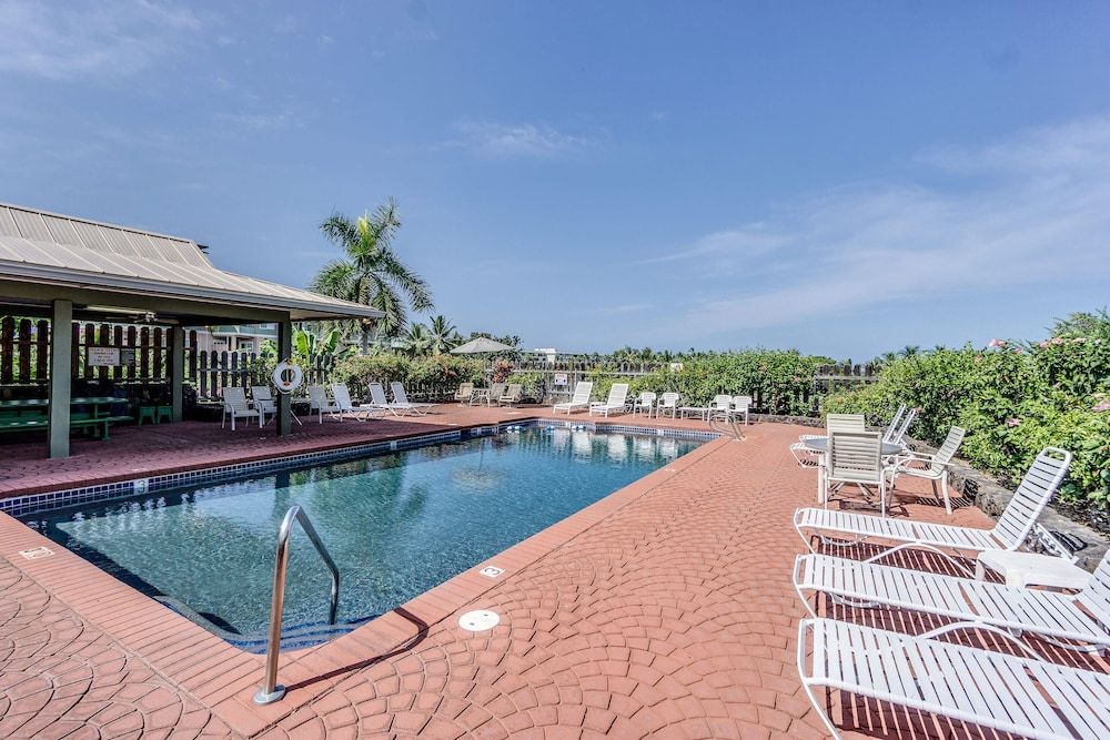 undefined Kahaluu Bay Villas 4 Lanais w/ Ocean Views 9