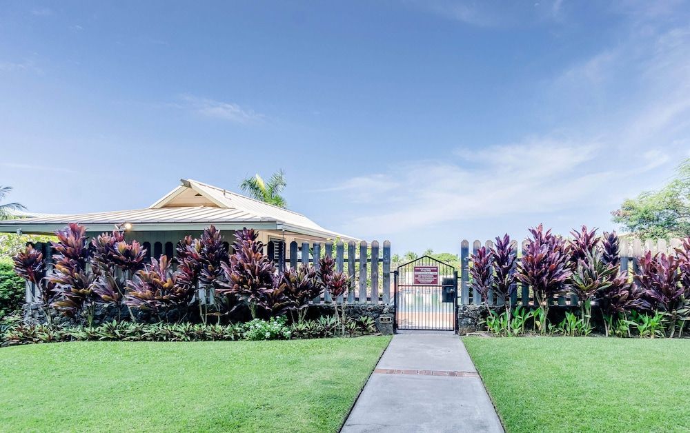 undefined Kahaluu Bay Villas 4 Lanais w/ Ocean Views 2