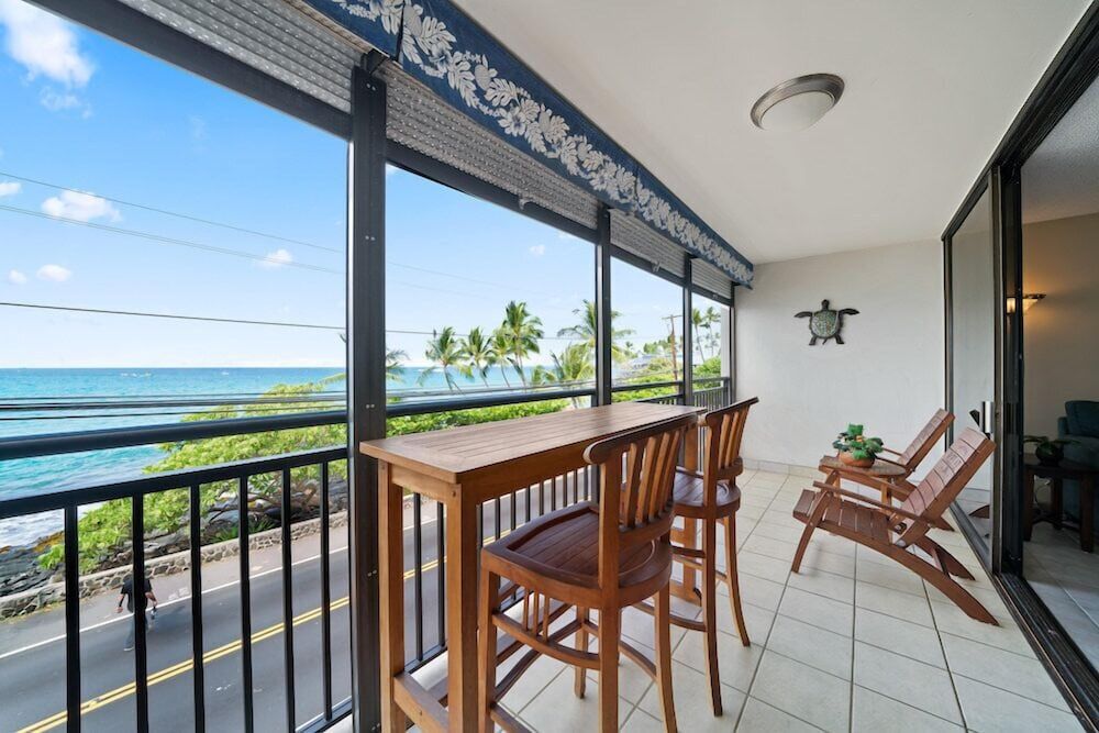 Kona Alii Oceanview Pool Shops & Restaurants Condo, Multiple Beds, Balcony, Ocean View (Kona Alii #204) 2