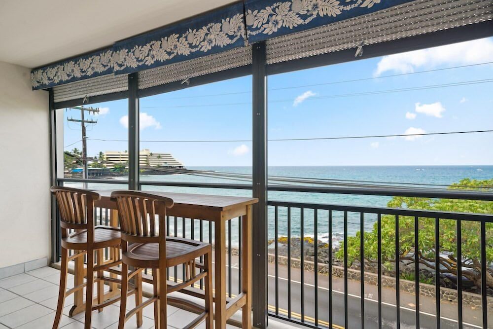 Kona Alii Oceanview Pool Shops & Restaurants Condo, Multiple Beds, Balcony, Ocean View (Kona Alii #204) 3