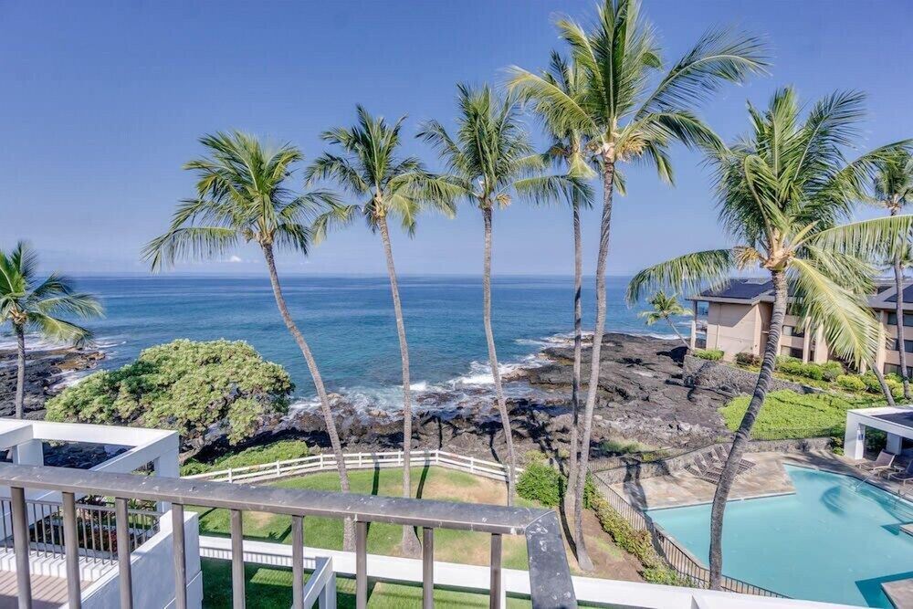 Royal Sea Cliff #418 Pool Hot Tub & A/c! Condo, 1 King Bed with Sofa bed, Lanai, Ocean View (Royal Sea Cliff #418) 11