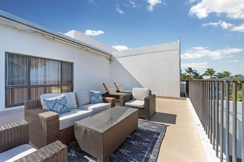 Royal Sea Cliff #418 Pool Hot Tub & A/c! Condo, 1 King Bed with Sofa bed, Lanai, Ocean View (Royal Sea Cliff #418) 13