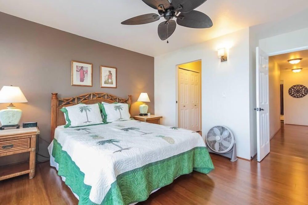 undefined Banyan Tree Condo W/ Pool & Ocean Front! 4