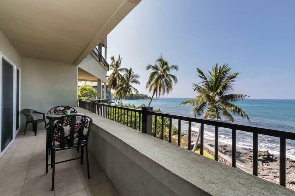Banyan Tree Condo W/ Pool & Ocean Front! Condo, Multiple Beds, Balcony, Ocean View (Banyan Tree #305) 14