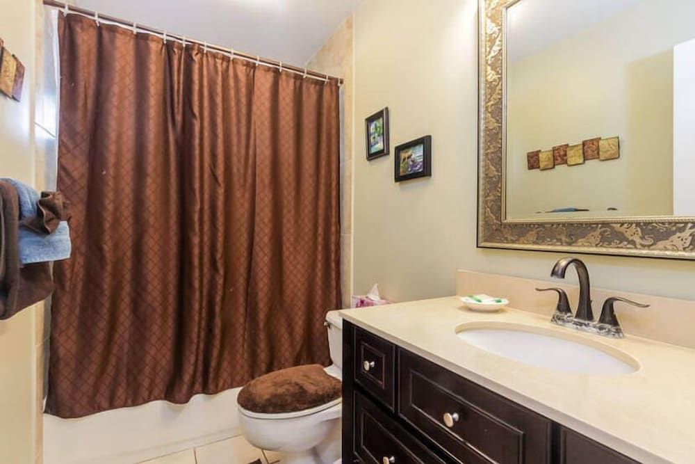 Banyan Tree Condo W/ Pool & Ocean Front! Condo, Multiple Beds, Balcony, Ocean View (Banyan Tree #305) 16