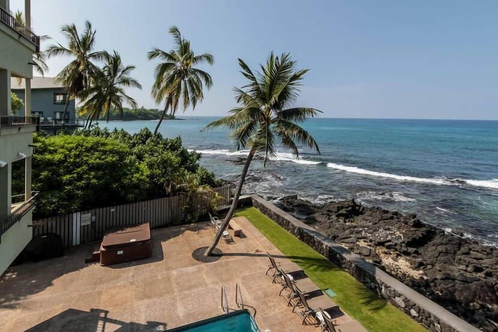 Banyan Tree Condo W/ Pool & Ocean Front! Condo, Multiple Beds, Balcony, Ocean View (Banyan Tree #305) 20