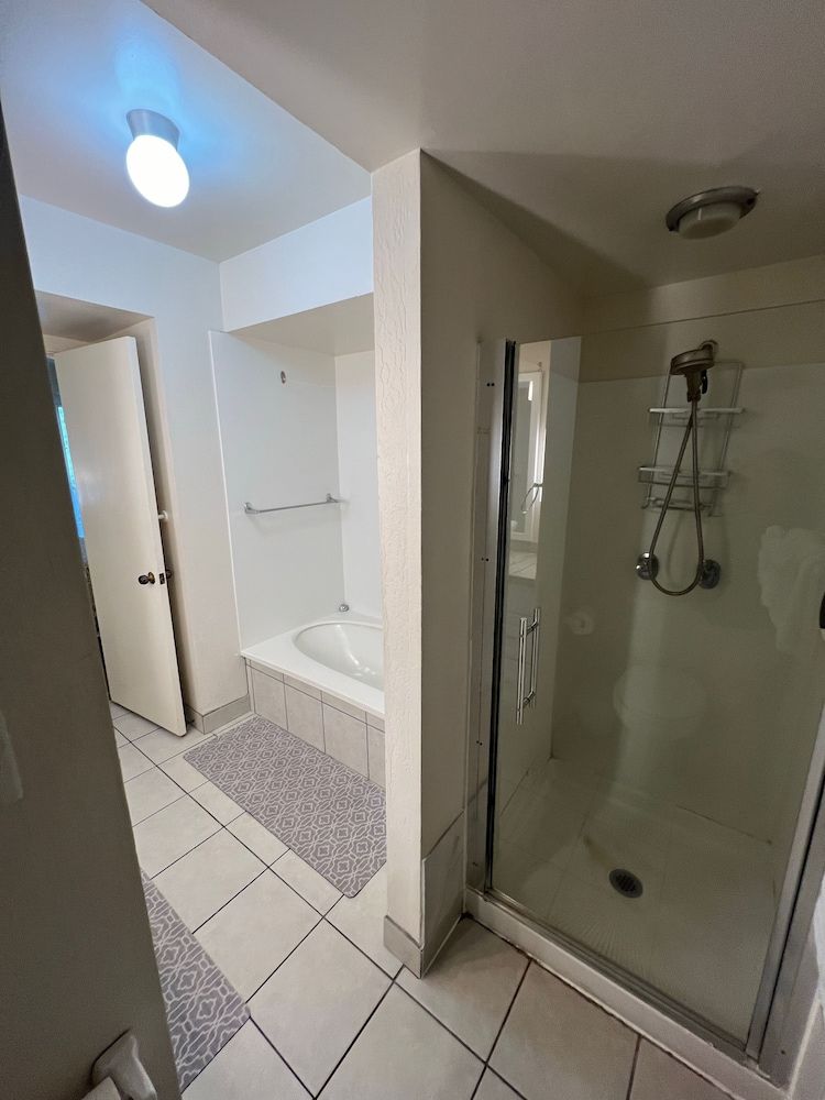 Casa De Emdeko Condo w/ Pool A/C & Ocean Views Condo, 1 Queen Bed with Sofa bed, Balcony, Ocean View (Casa De Emdeko #334) 7