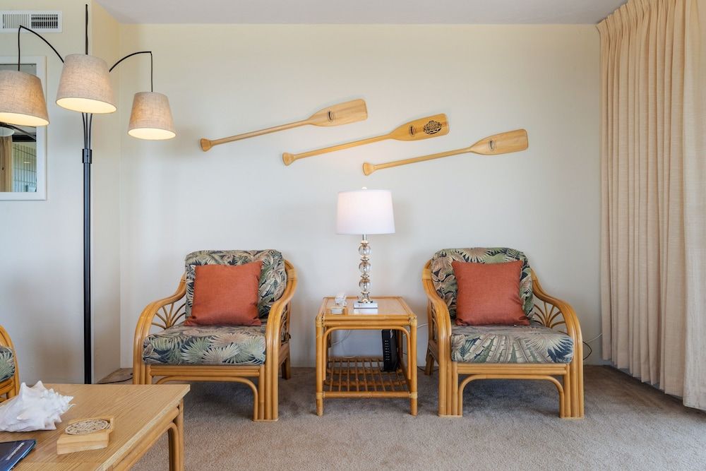 White Sands Village #201 Condo, Multiple Beds, Hot Tub, Ocean View 13