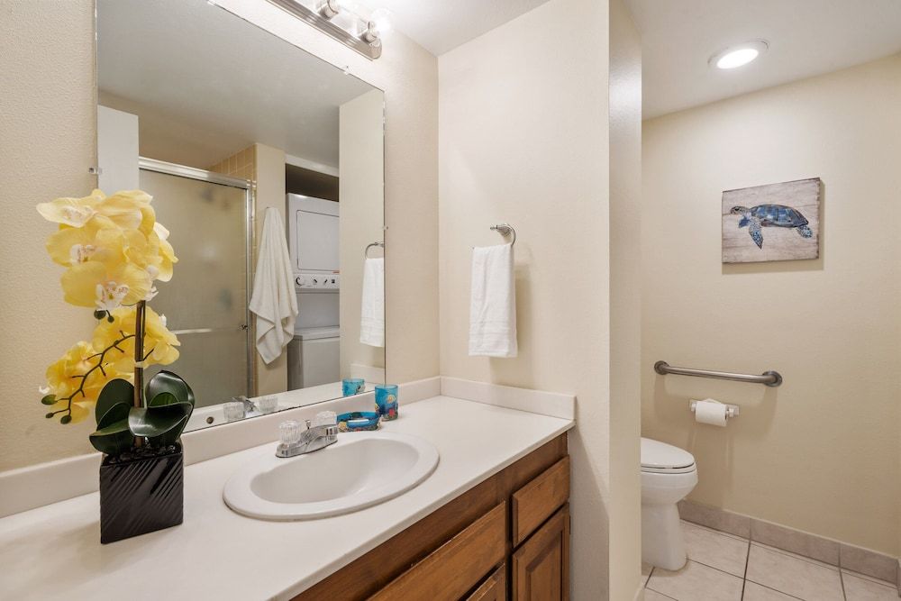 White Sands Village #201 Condo, Multiple Beds, Hot Tub, Ocean View 19