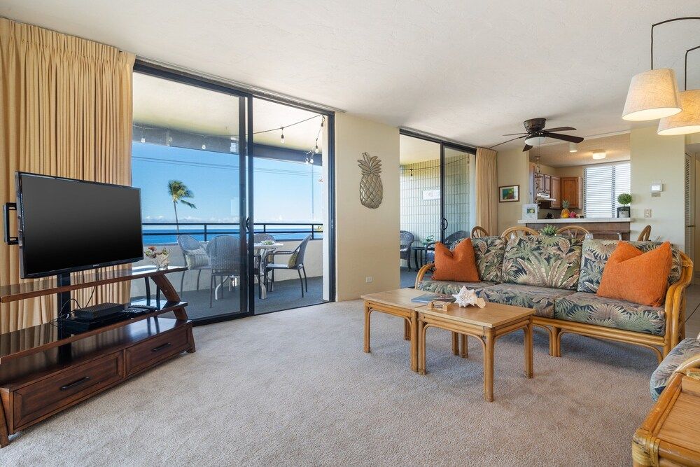 White Sands Village #201 Condo, Multiple Beds, Hot Tub, Ocean View 12