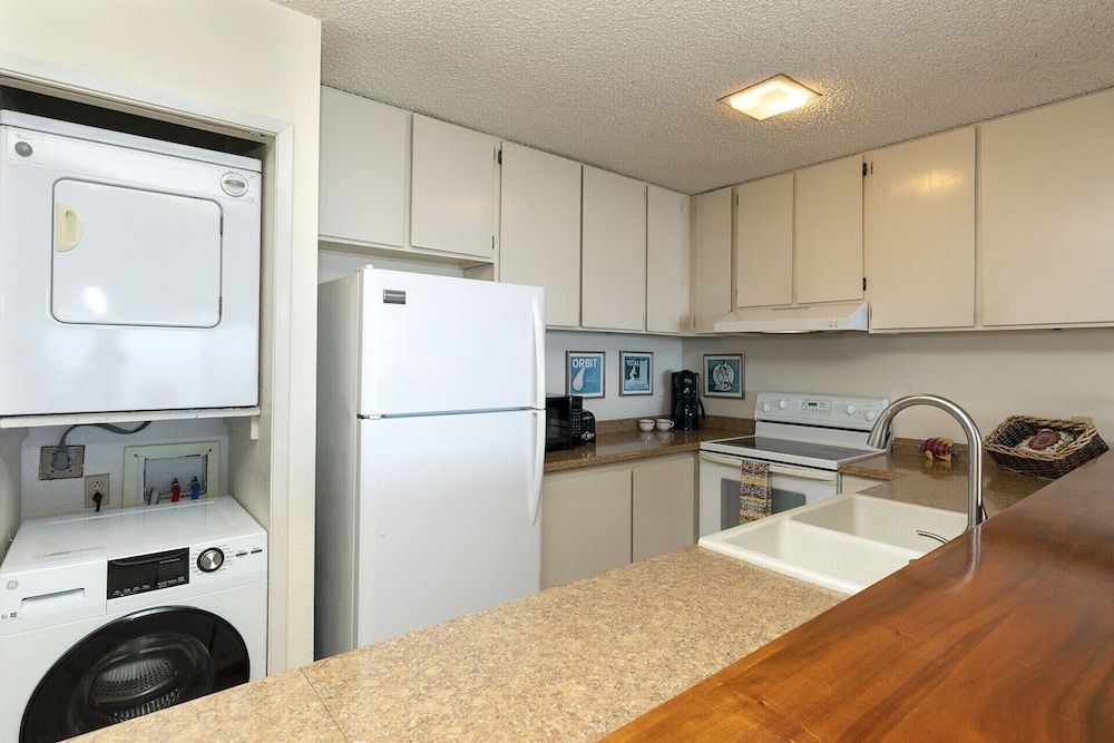 Sea Village #2304 Ocean Front Complex Condo, Multiple Beds, Balcony, Ocean View (Sea Village #2304) 13