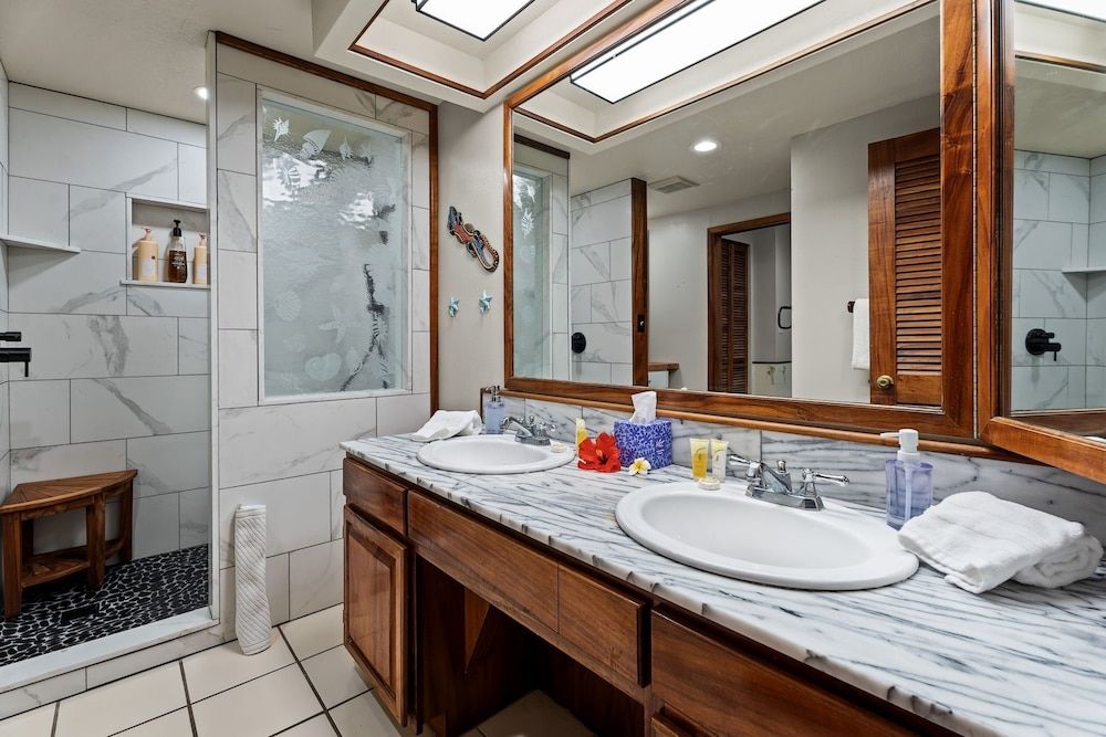 Kahalu'u Bay S #204 2 Bedroom Condo by RedAwning Condo, 2 Bedrooms 10