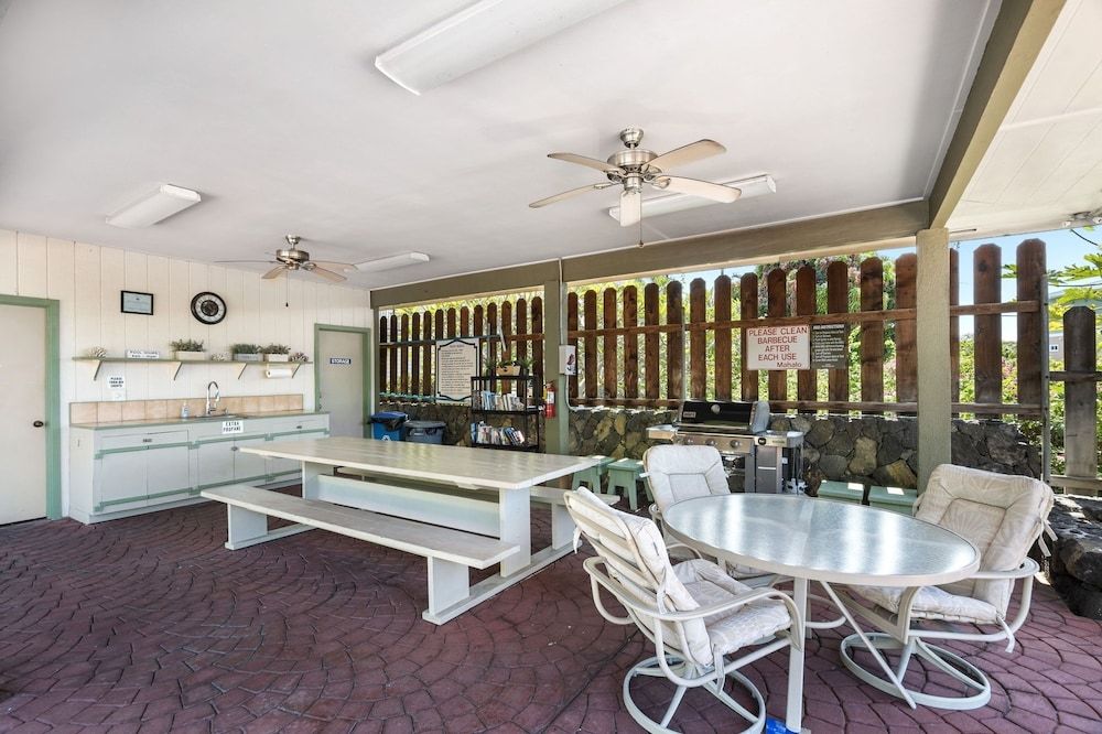 undefined Kahalu'u Bay S #204 2 Bedroom Condo by RedAwning 8