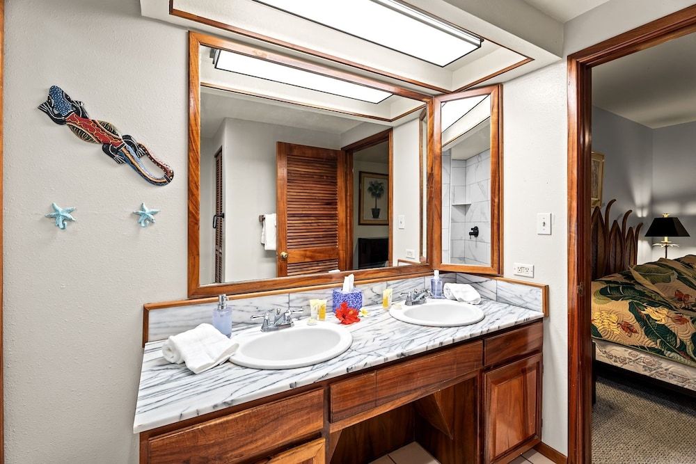 Kahalu'u Bay S #204 2 Bedroom Condo by RedAwning Condo, 2 Bedrooms 12