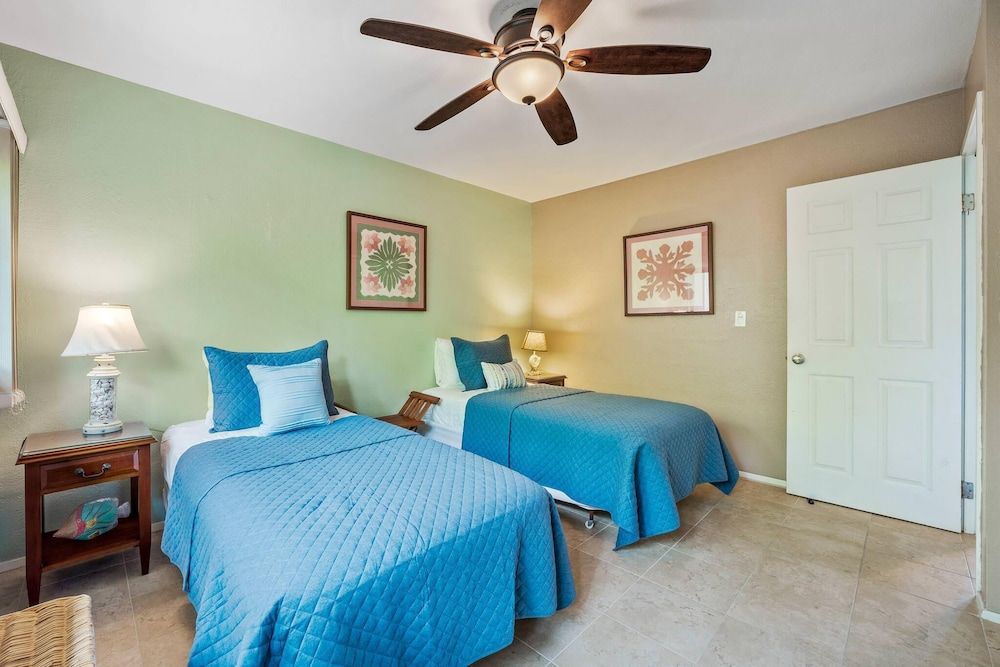 Keauhou Punahele Private Lanai w/ Grill Condo, Multiple Beds, Patio, Garden View (Keauhou Punahele #E105) 2