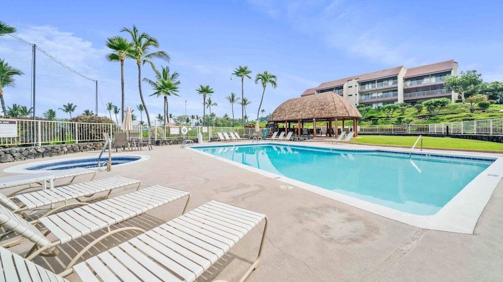 undefined Keauhou Punahele Private Lanai w/ Grill 10