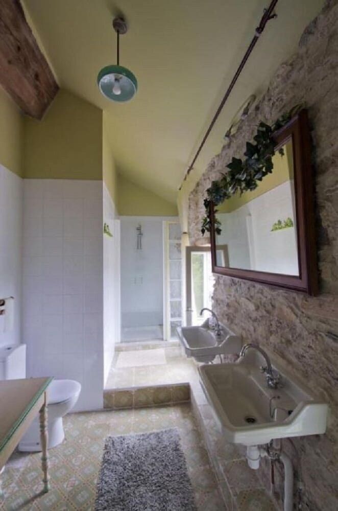 Double Room (Désir de Dinja)