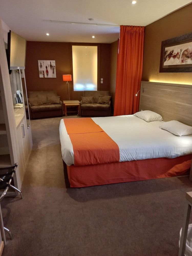 Logis Hôtel la Résidence Superior Room 4