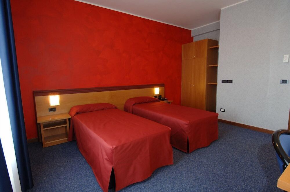 HOTEL RESIDENCE DUCALE Comfort Double or Twin Room 2