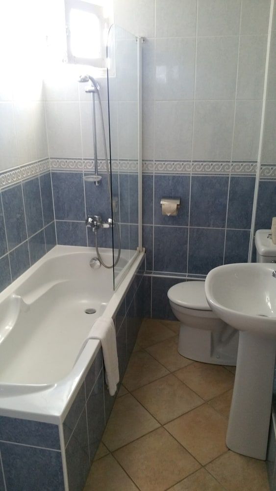 Classic Single Room