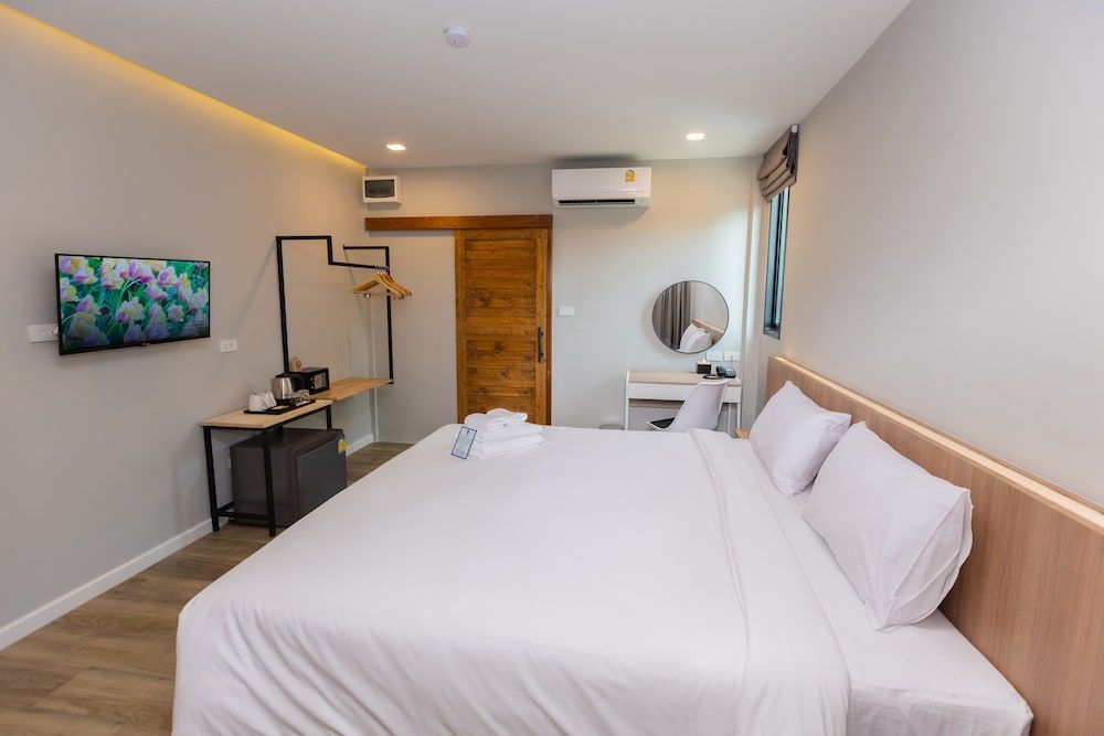 The Chu’s boutique hotel Standard Double Room, 1 Double Bed 3