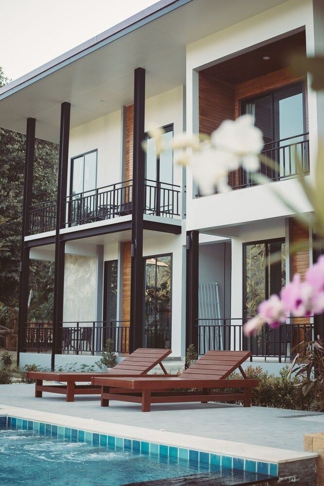 undefined Evergreen Kohchang Resort