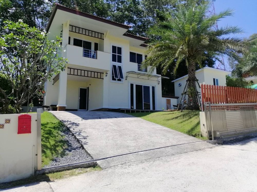 undefined Elysian Koh Chang Bungalows and Pool Villa