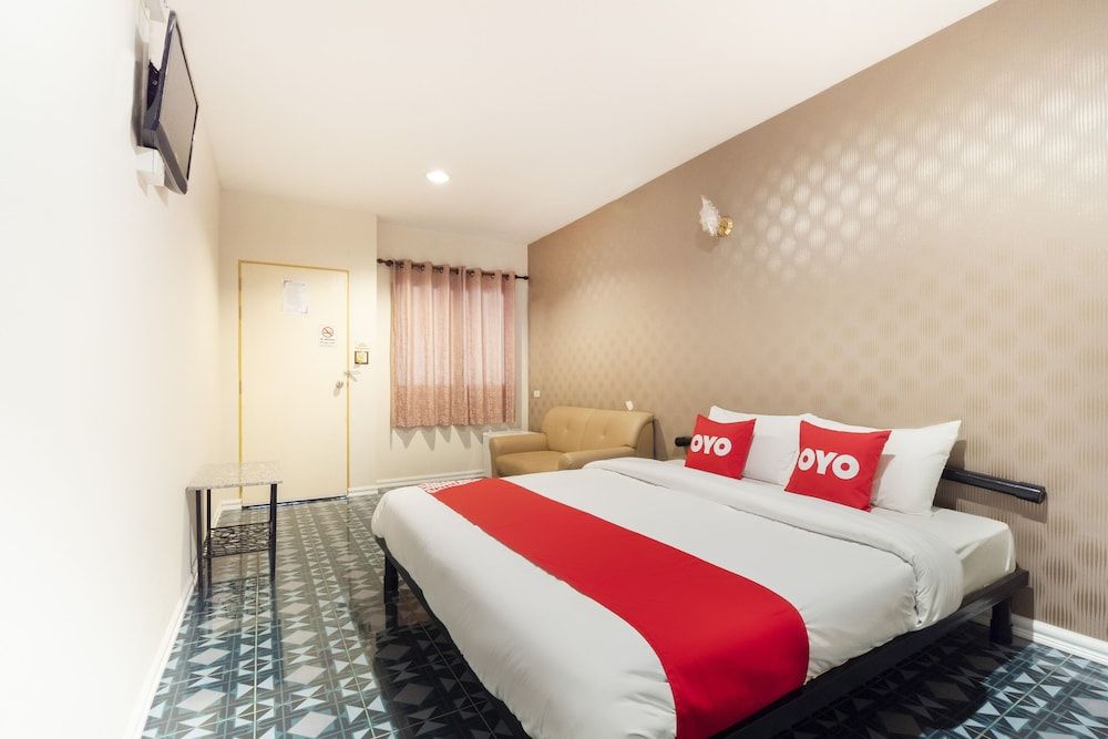 OYO 703 Koh Chang Riverside Resort Standard Double Room